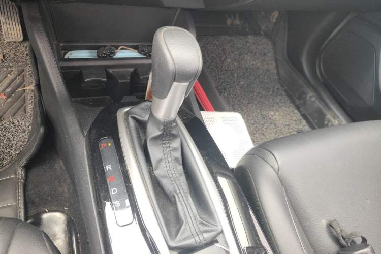 Used Honda Crider 2019 180 Turbo CVT Luxury Edition China V Gear Lever