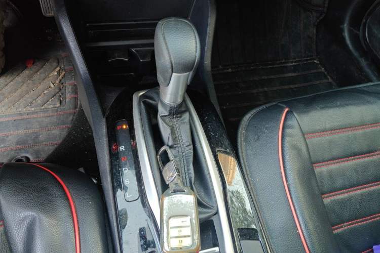 Used Honda Crider 2019 180 Turbo CVT Luxury Edition China VI Emission Standard Gear Lever