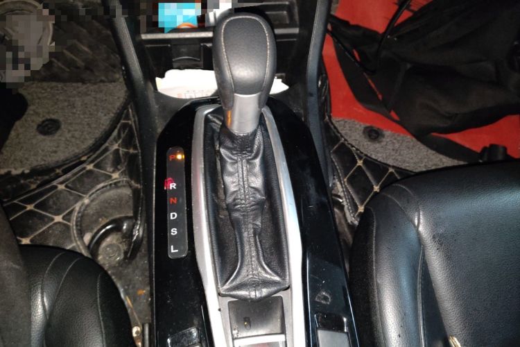 Used Honda Crider 2019 180 Turbo CVT Luxury Edition China V Gear Lever