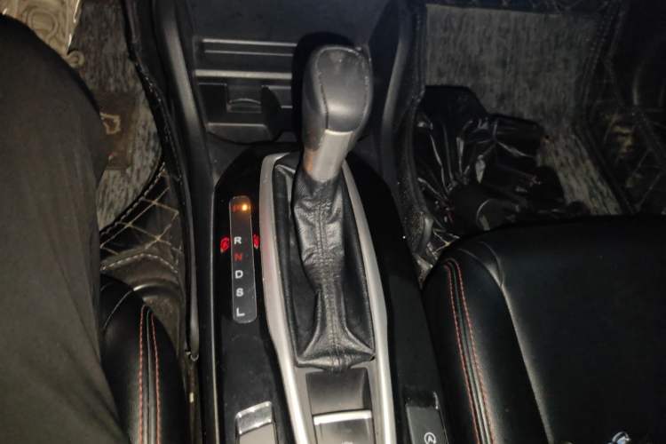 Used Honda Crider 2019 180 Turbo CVT Comfort Version China VI Gear Lever