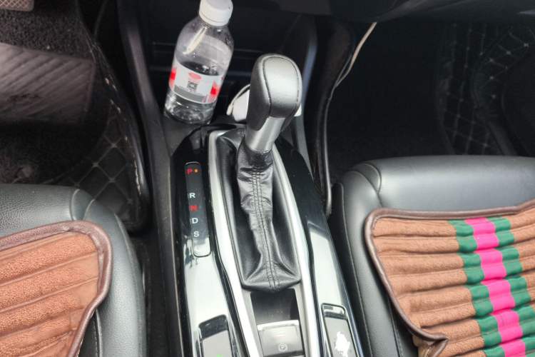 Used Honda Crider 2019 180 Turbo CVT Luxury Edition China VI Emission Standard Gear Lever