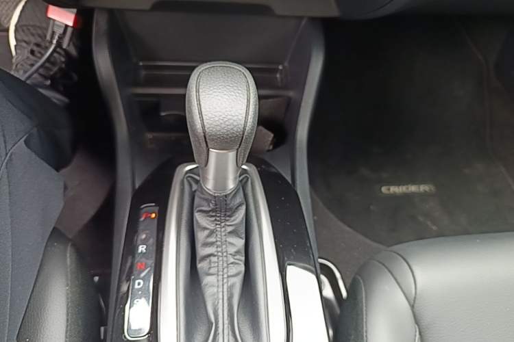 Used Honda Crider 2019 180 Turbo CVT Luxury Edition China VI Emission Standard Gear Lever