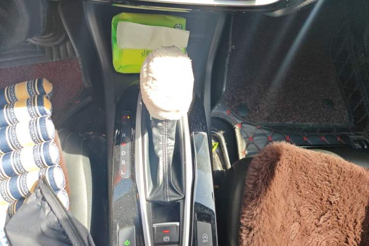 Used Honda Crider 2019 180 Turbo CVT Luxury Edition China VI Emission Standard Gear Lever