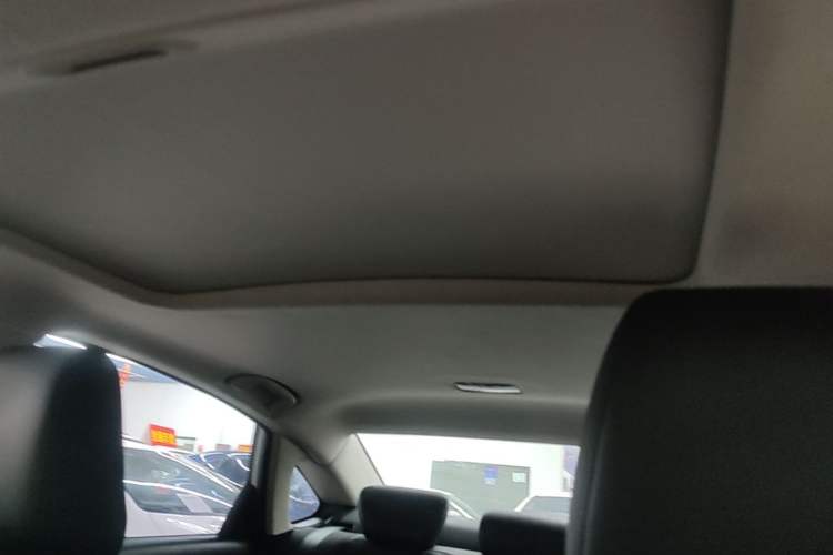 Used Honda Crider 2019 180 Turbo CVT Luxury Edition China VI Emission Standard Headliner