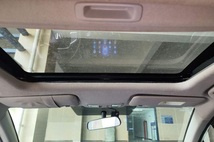 Used Honda Crider 2019 180 Turbo CVT Luxury Edition China VI Emission Standard Headliner