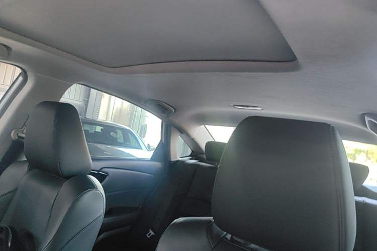 Used Honda Crider 2019 180 Turbo CVT Luxury Edition China VI Emission Standard Headliner