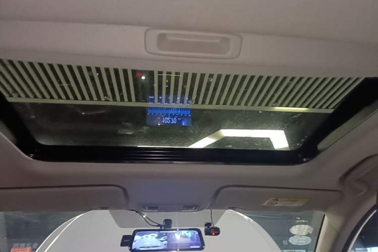 Used Honda Crider 2019 180 Turbo CVT Luxury Edition China VI Emission Standard Headliner