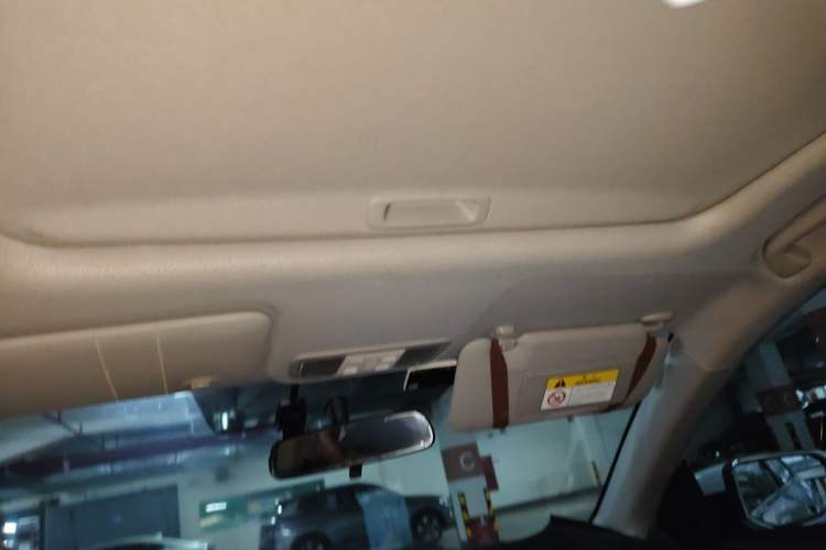 Used Honda Crider 2019 180 Turbo CVT Luxury Edition China VI Emission Standard Headliner