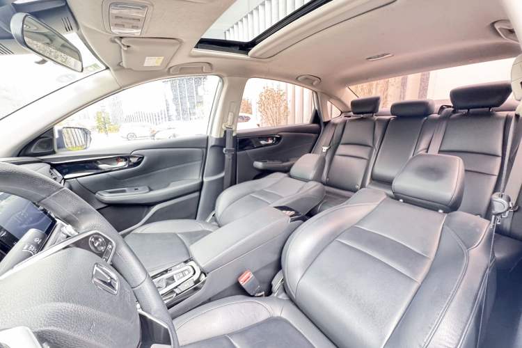 Used Honda Crider 2019 180 Turbo CVT Leading Edition China V Interior 4
