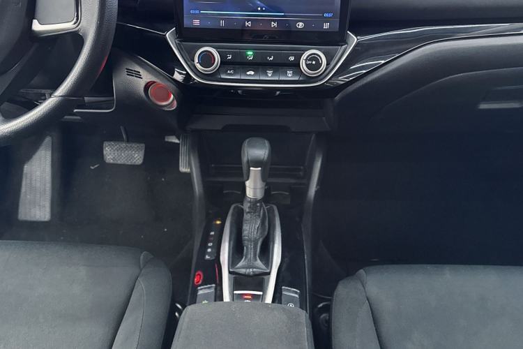 Used Honda Crider 2019 180 Turbo CVT Comfort Version China VI Interior 5