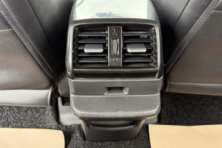 Used Honda Crider 2019 180 Turbo CVT Comfort Version China VI Interior 6