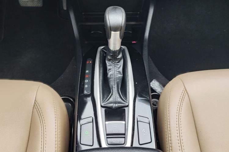 Used Honda Crider 2019 180 Turbo CVT Comfort Version China VI Interior 9