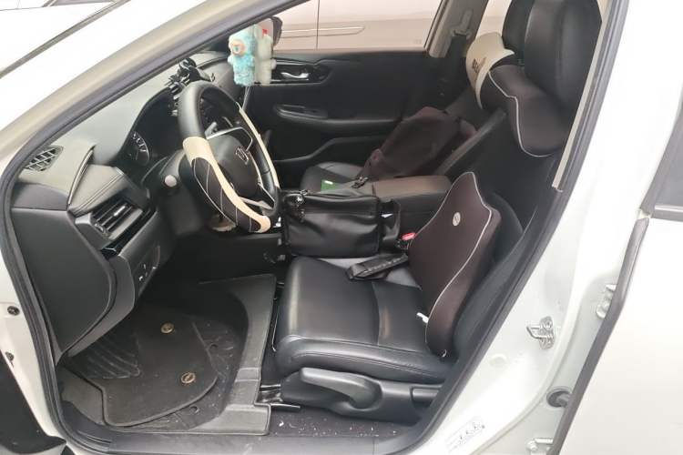 Used Honda Crider 2019 180 Turbo CVT Luxury Edition China V Left Front Seat