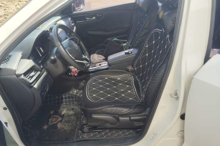 Used Honda Crider 2019 180 Turbo CVT Leading Edition China V Left Front Seat