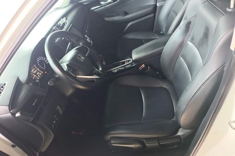 Used Honda Crider 2019 180 Turbo CVT Luxury Edition China VI Emission Standard Left Front Seat