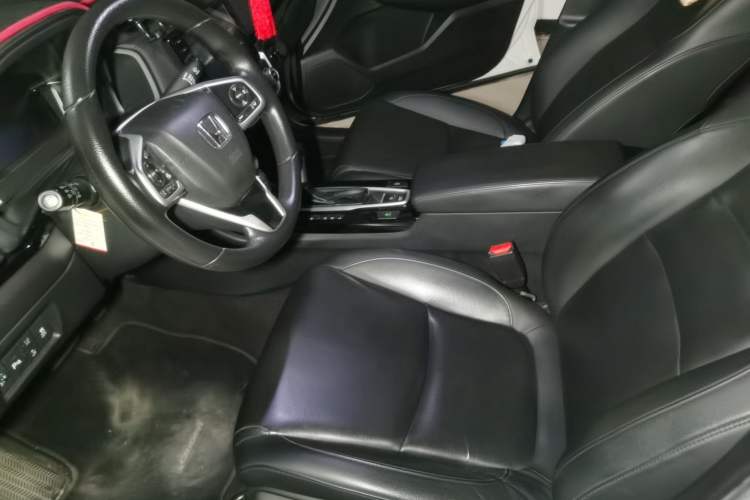 Used Honda Crider 2019 180 Turbo CVT Leading Edition China V Left Front Seat