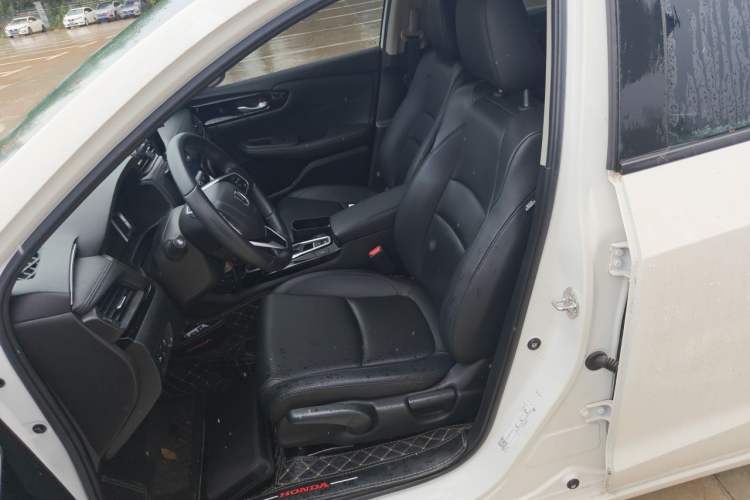 Used Honda Crider 2019 180 Turbo CVT Leading Edition China V Left Front Seat