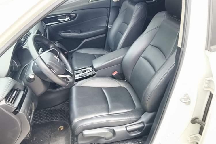 Used Honda Crider 2019 180 Turbo CVT Luxury Edition China V Left Front Seat