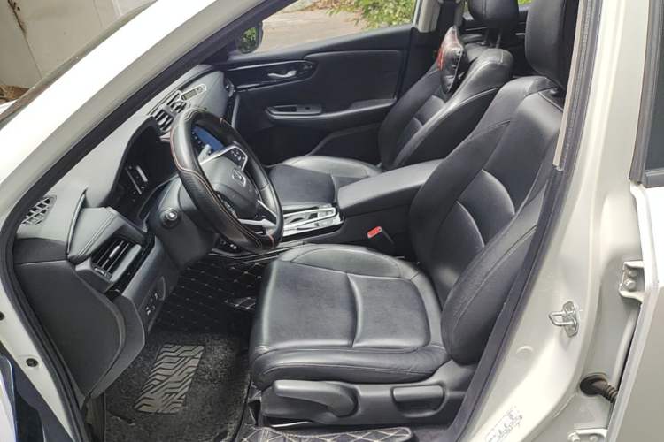 Used Honda Crider 2019 180 Turbo CVT Leading Edition China V Left Front Seat
