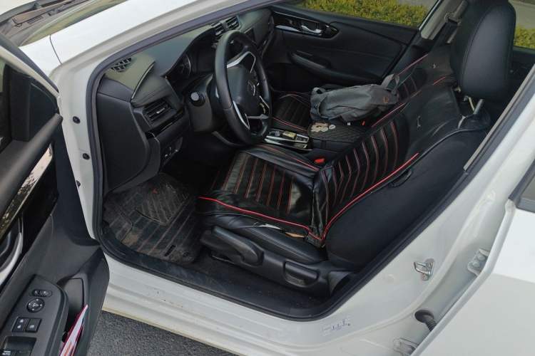 Used Honda Crider 2019 180 Turbo CVT Luxury Edition China VI Emission Standard Left Front Seat