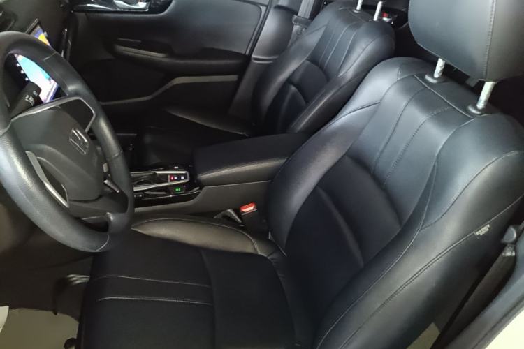 Used Honda Crider 2019 180 Turbo CVT Comfort Edition China V Left Front Seat