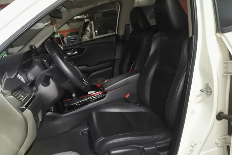 Used Honda Crider 2019 180 Turbo CVT Luxury Edition China V Left Front Seat