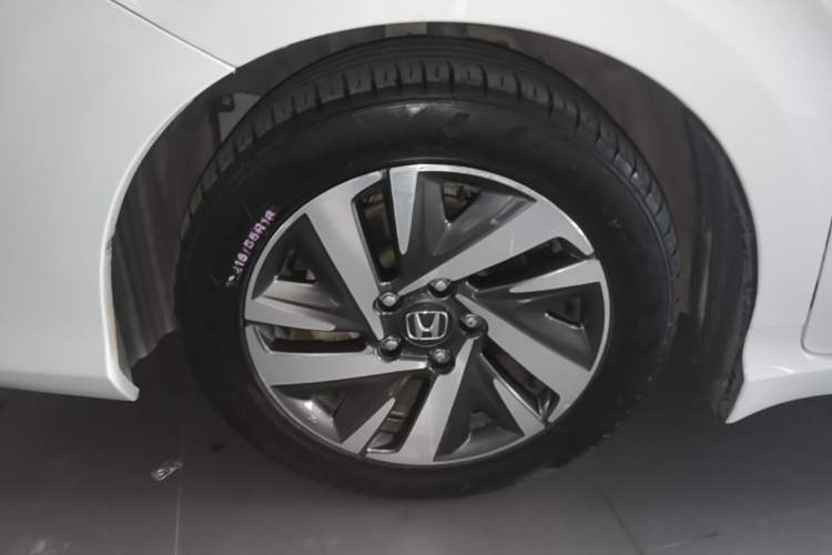 Used Honda Crider 2019 180 Turbo CVT Comfort Version China VI Left Front Wheel Hub