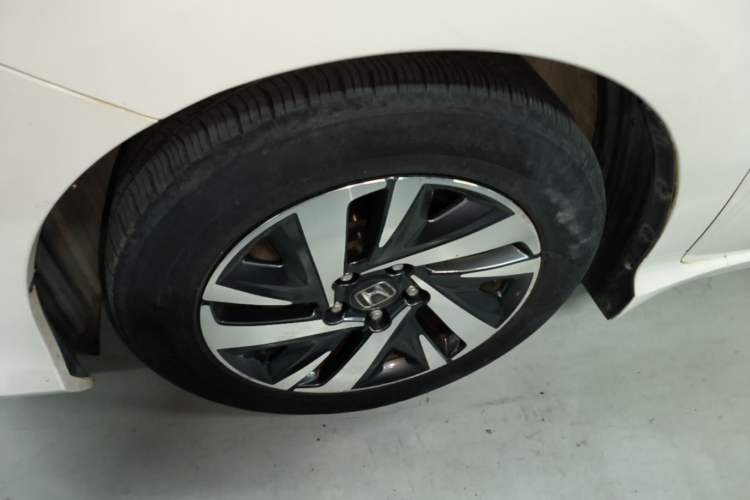 Used Honda Crider 2019 180 Turbo CVT Leading Edition China V Left Front Wheel Hub
