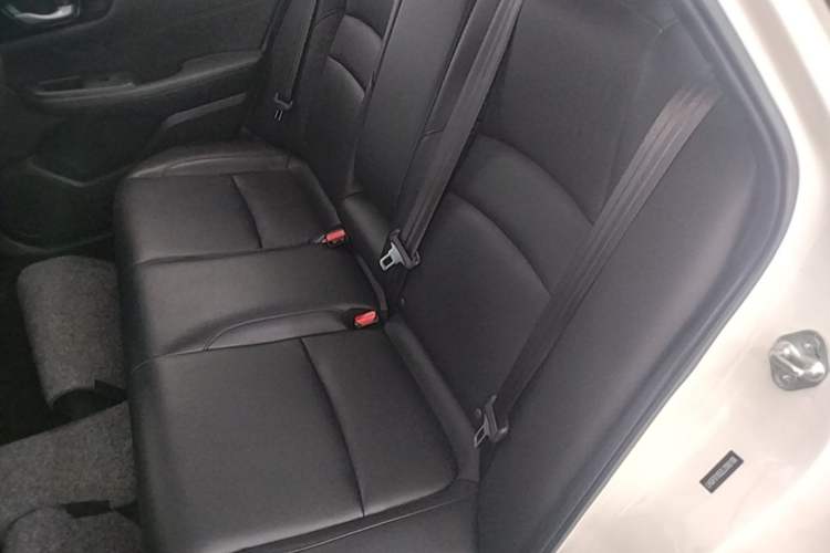Used Honda Crider 2019 180 Turbo CVT Luxury Edition China VI Emission Standard Left Rear Seat