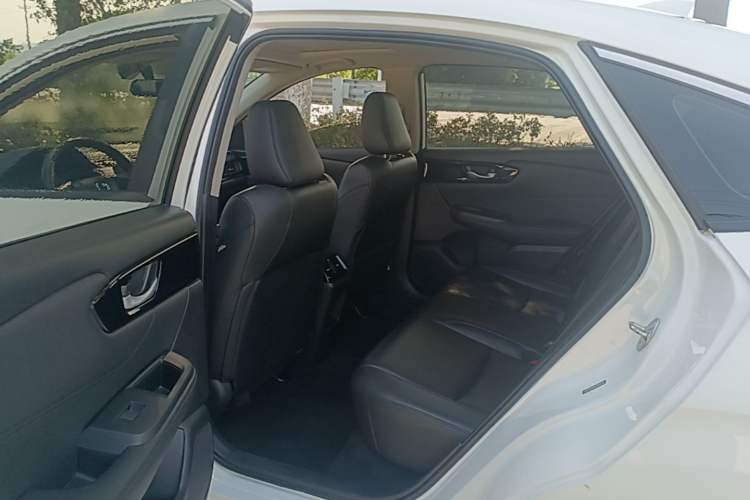 Used Honda Crider 2019 180 Turbo CVT Luxury Edition China VI Emission Standard Left Rear Seat