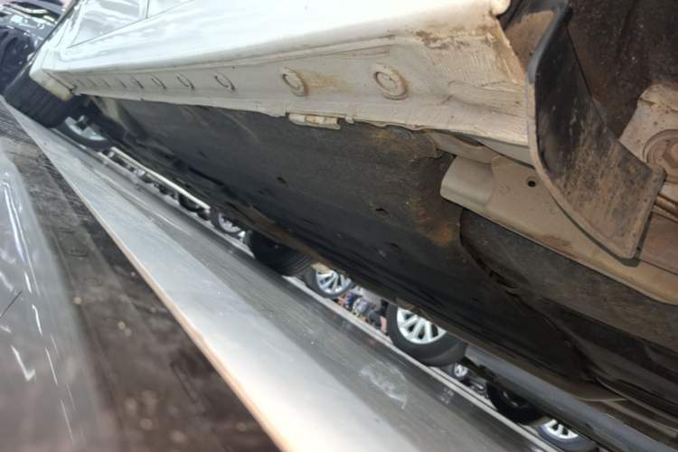 Used Honda Crider 2019 180 Turbo CVT Luxury Edition China VI Emission Standard Left Side Sill