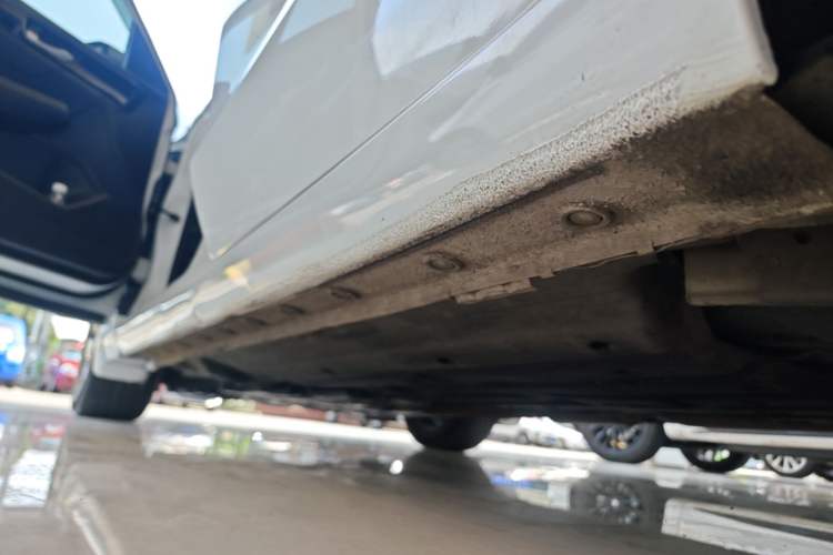 Used Honda Crider 2019 180 Turbo CVT Luxury Edition China VI Emission Standard Left Side Sill
