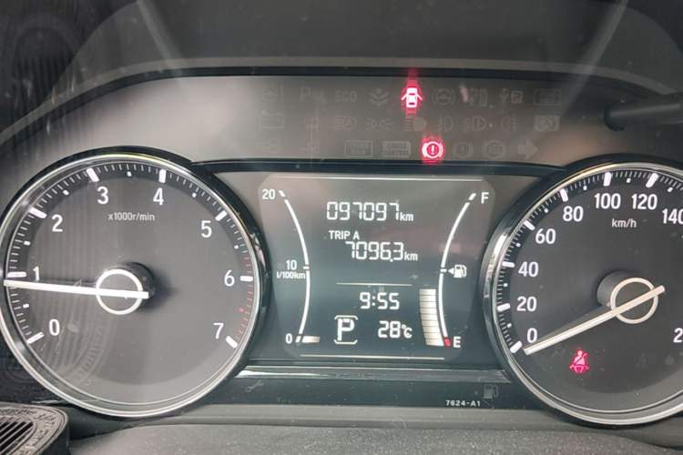 Used Honda Crider 2019 180 Turbo CVT Luxury Edition China VI Emission Standard Odometer Close Up