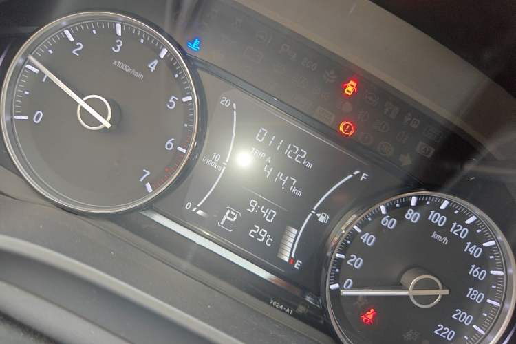 Used Honda Crider 2019 180 Turbo CVT Luxury Edition China VI Emission Standard Odometer Close Up