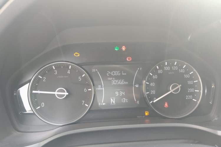 Used Honda Crider 2019 180 Turbo CVT Luxury Edition China VI Emission Standard Odometer Close Up