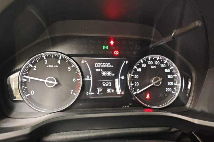 Used Honda Crider 2019 180 Turbo CVT Comfort Version China VI Odometer Close Up