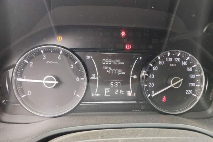 Used Honda Crider 2019 180 Turbo CVT Luxury Edition China VI Emission Standard Odometer Close Up