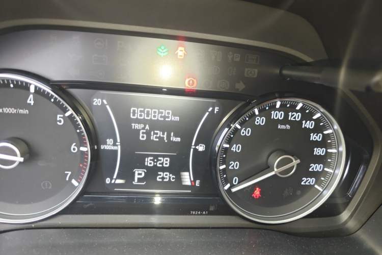 Used Honda Crider 2019 180 Turbo CVT Luxury Edition China V Odometer Close Up