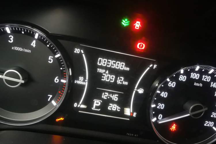 Used Honda Crider 2019 180 Turbo CVT Luxury Edition China V Odometer Close Up