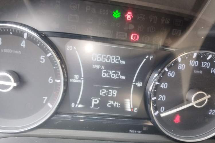 Used Honda Crider 2019 180 Turbo CVT Luxury Edition China VI Emission Standard Odometer Close Up