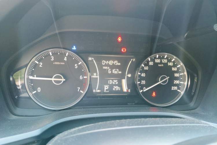Used Honda Crider 2019 180 Turbo CVT Luxury Edition China VI Emission Standard Odometer Close Up