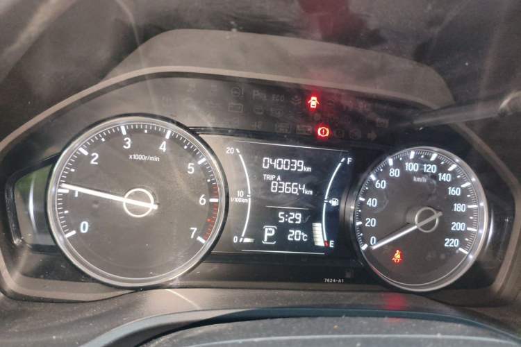Used Honda Crider 2019 180 Turbo CVT Luxury Edition China V Odometer Close Up