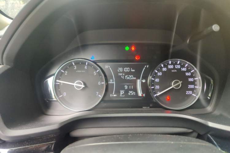 Used Honda Crider 2019 180 Turbo CVT Luxury Edition China V Odometer Close Up