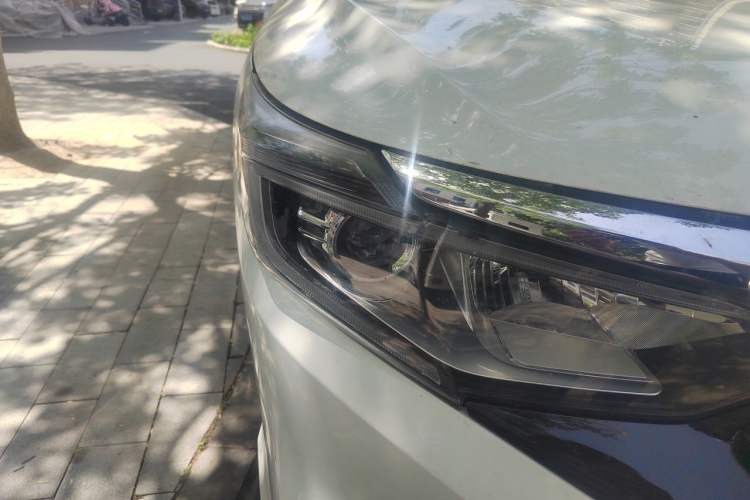Used Honda Crider 2019 180 Turbo CVT Luxury Edition China V Right Front Headlight