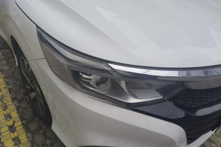 Used Honda Crider 2019 180 Turbo CVT Luxury Edition China V Right Front Headlight