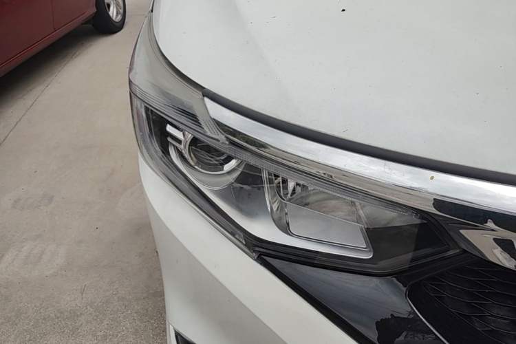 Used Honda Crider 2019 180 Turbo CVT Luxury Edition China VI Emission Standard Right Front Headlight