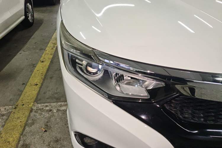 Used Honda Crider 2019 180 Turbo CVT Luxury Edition China V Right Front Headlight