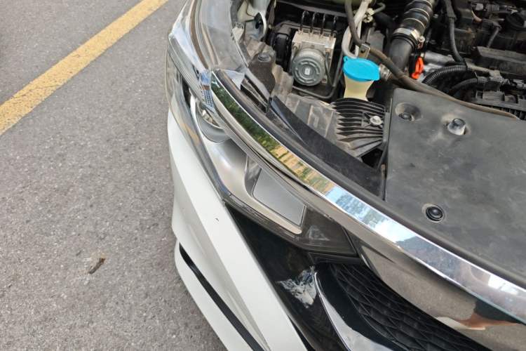 Used Honda Crider 2019 180 Turbo CVT Luxury Edition China VI Emission Standard Right Front Headlight