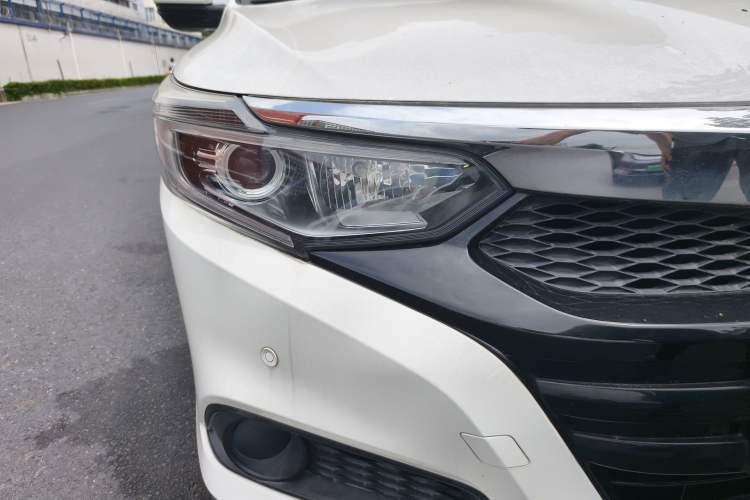 Used Honda Crider 2019 180 Turbo CVT Comfort Edition China V Right Front Headlight