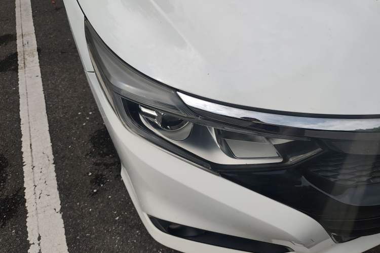 Used Honda Crider 2019 180 Turbo CVT Luxury Edition China V Right Front Headlight
